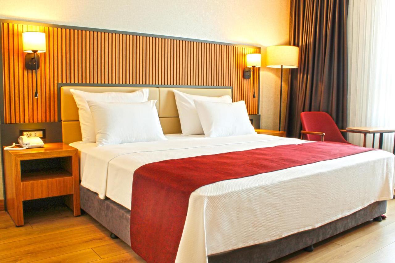 Ramada Plaza By Wyndham Ordu Hotel Bagian luar foto
